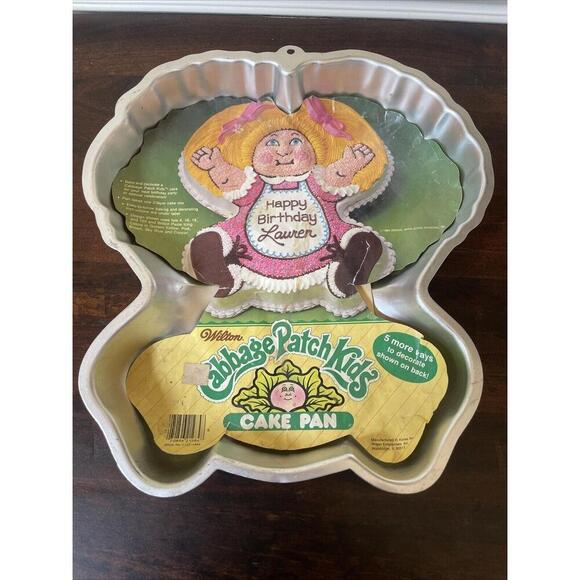 Vintage Wilton Cabbage Patch Kids Cake Pan 1984 w/Deco Instructions Scary Chucky - Picture 1 of 7